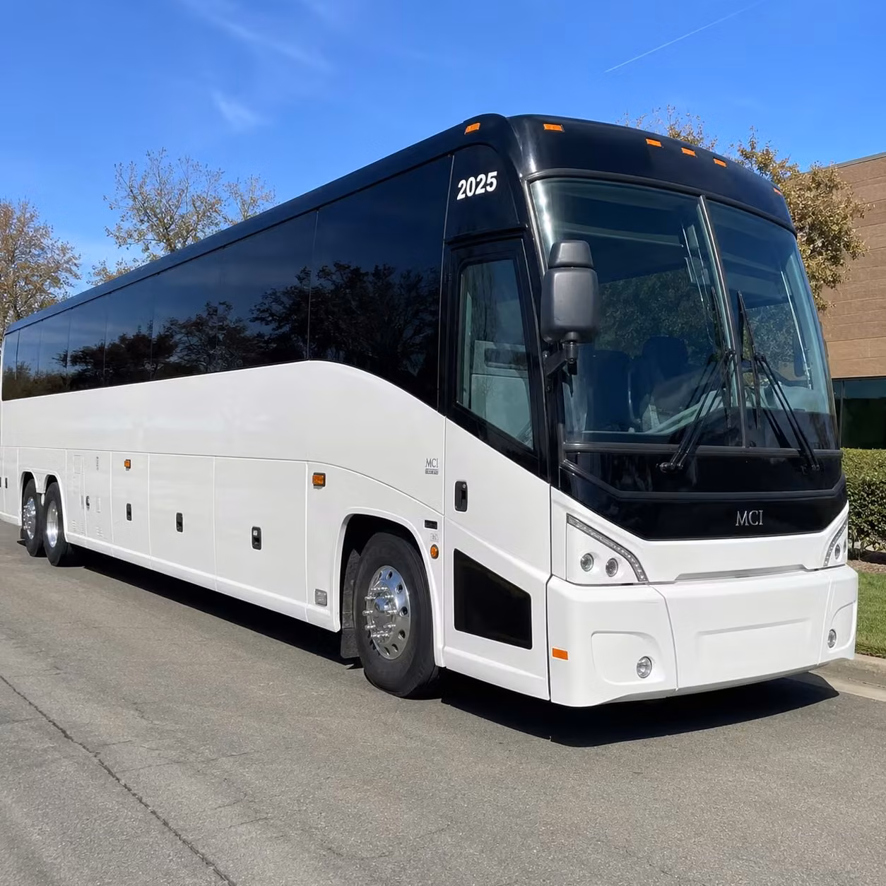 charterbusrentalrockhillsc com will help you nail concert transportation to pnc music pavilion