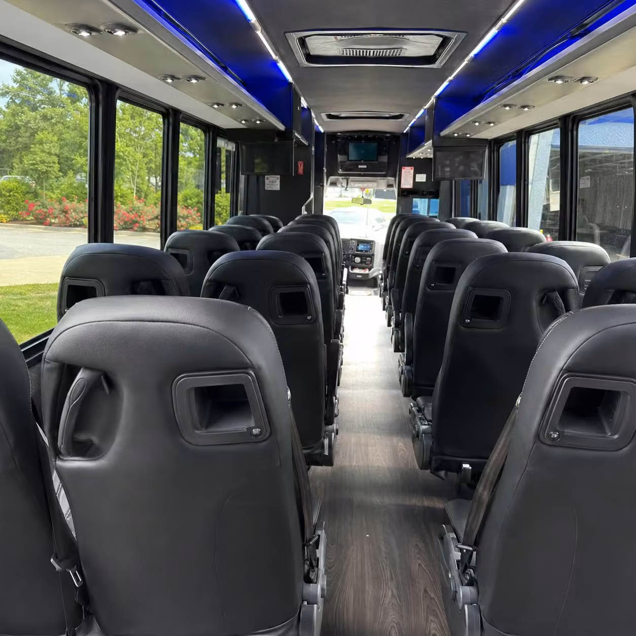 rock hill 28 passenger minibus rental